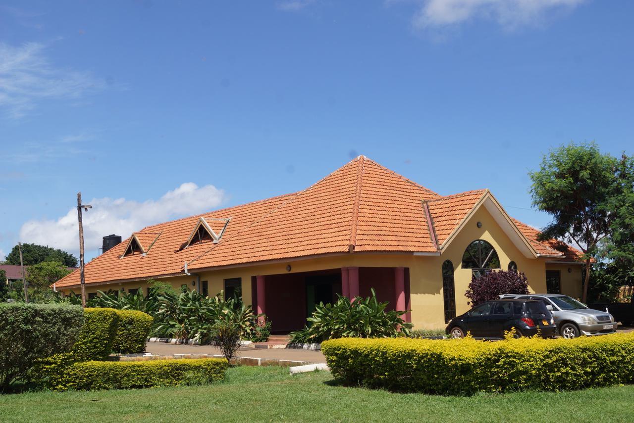 Peniel Beach Hotel Entebbe Ngoại thất bức ảnh